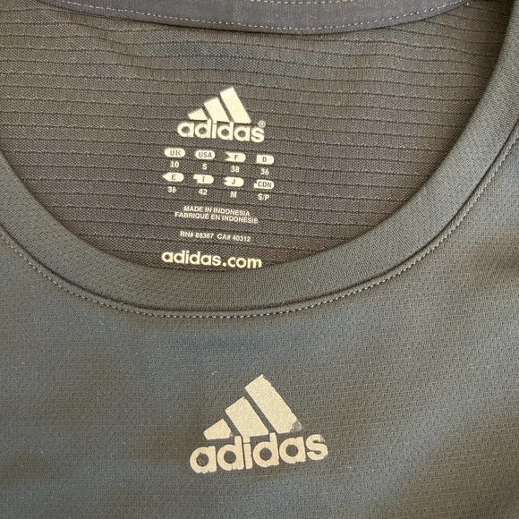 Adidas Athletic Tshirt Gray Women Sz S pré-owned - Picture 8 of 8